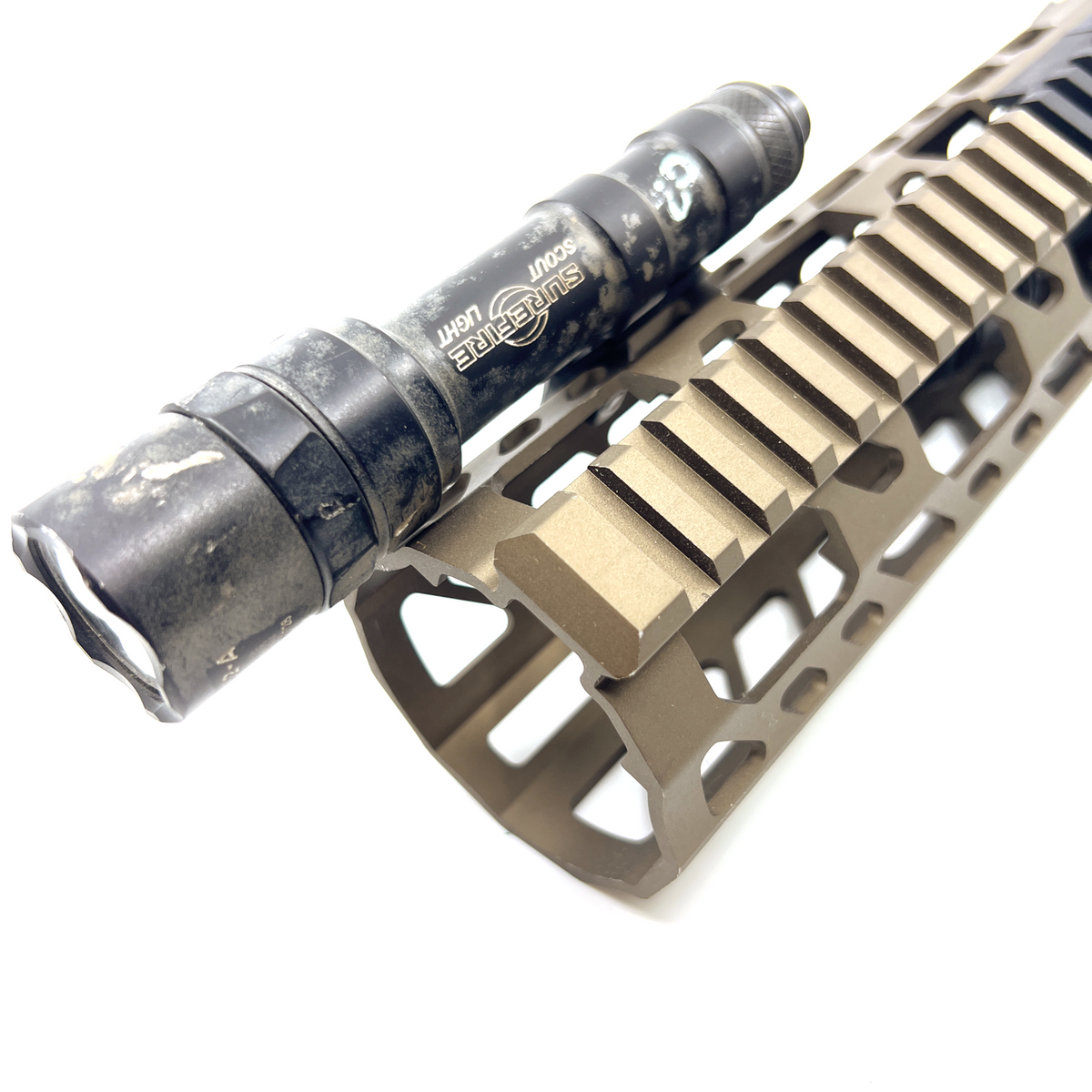 AIRSOFT ARTISAN MCX SD Handguard Mlok Light Mount ( Black / TAN